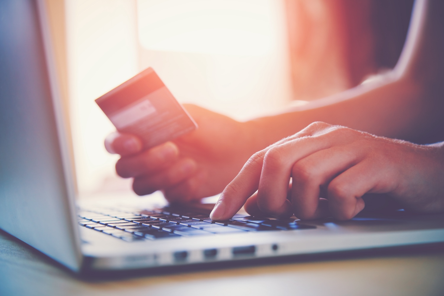Online banking - change your money to a sustainable fund - sustainable habits for 2024